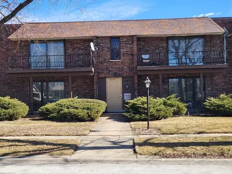 22637 Pleasant Dr #4, Richton Park, IL 60471