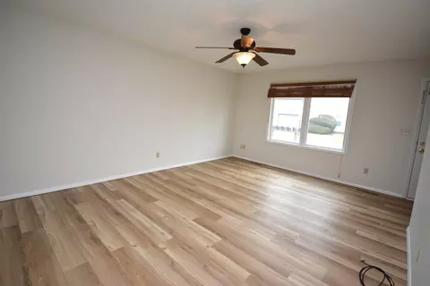 1701 King Dr #A, Normal, IL 61761 photo 6