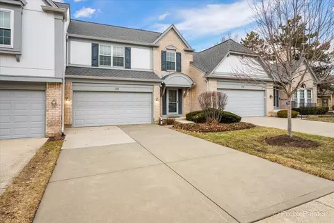 118 Versailles Ct, Bloomingdale, IL 60108
