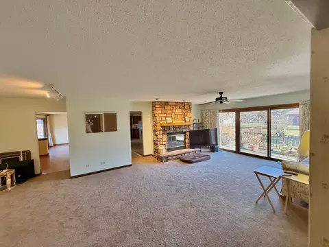 Living - 1807 Fargo Ave, Mchenry, IL 60050 photo 1 of 3