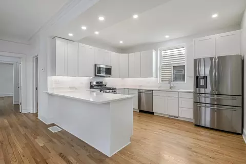 7339 S Evans Ave, Chicago, IL 60619 photo 11