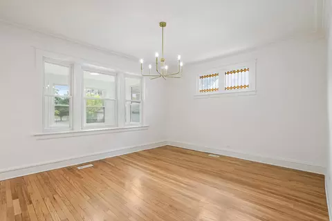7339 S Evans Ave, Chicago, IL 60619 photo 9