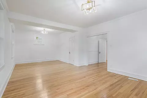 7339 S Evans Ave, Chicago, IL 60619 photo 2