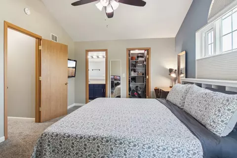 Bedroom - 24339 W Apple Tree Ln, Plainfield, IL 60585 photo 3 of 6