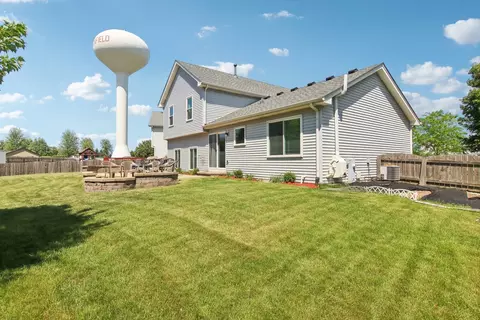 Exterior - 24339 W Apple Tree Ln, Plainfield, IL 60585 photo 5 of 7
