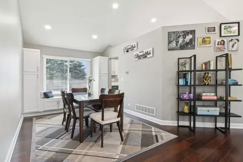 Dining - 24339 W Apple Tree Ln, Plainfield, IL 60585 photo 1 of 2