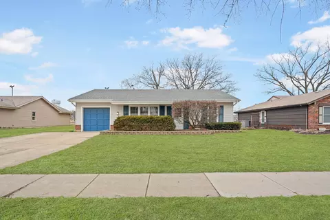 184 S Circle Ave, Bloomingdale, IL 60108
