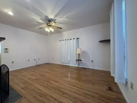 602 E Webster St, Clinton, IL 61727 photo 24