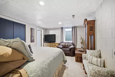 Bedroom - 1015 Primrose Ln, Normal, IL 61761 photo 4 of 4