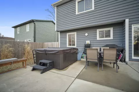 Exterior - 1015 Primrose Ln, Normal, IL 61761 photo 6 of 6