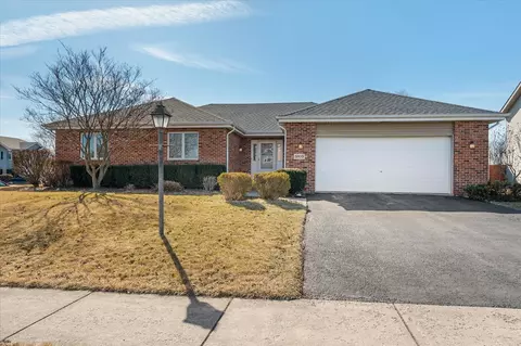 5103 W Park Ln, Monee, IL 60449