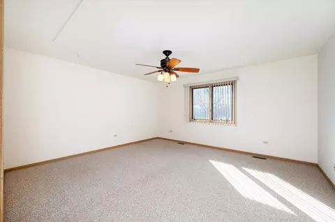 Bedroom - 5103 W Park Ln, Monee, IL 60449 photo 5 of 7