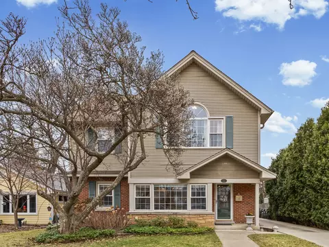 311 Neva Ave, Glenview, IL 60025