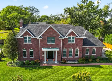 1024 Prairie Lawn Rd, Glenview, IL 60025