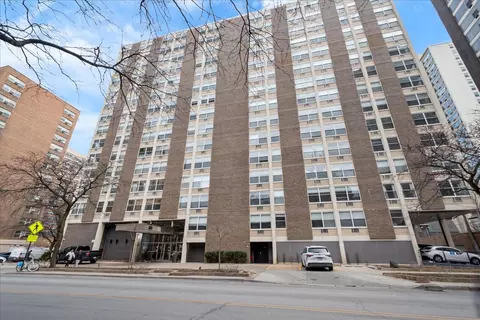 3033 N Sheridan Rd #1605, Chicago, IL 60657