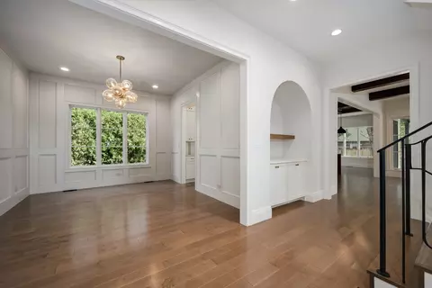 Living - 809 Lenox Rd, Glenview, IL 60025 photo 1 of 9