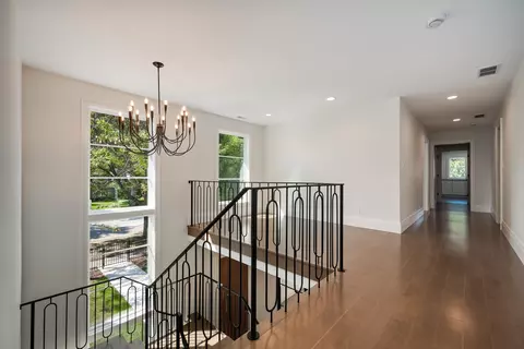 Entry Way - 809 Lenox Rd, Glenview, IL 60025 photo 7 of 8