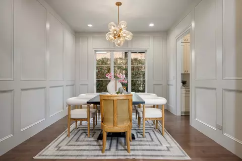 Dining - 809 Lenox Rd, Glenview, IL 60025 photo 1 of 4