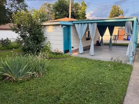 Exterior - 4539 Clyde Ave, Lyons, IL 60534 photo 3 of 3