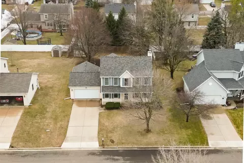 View/Area - 811 Landau Ln, Normal, IL 61761 photo 4 of 5