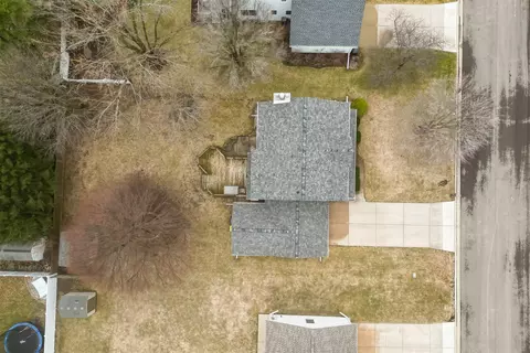 View/Area - 811 Landau Ln, Normal, IL 61761 photo 1 of 5