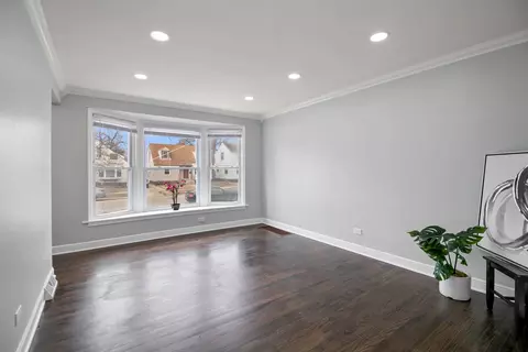Living - 14819 Evers St, Dolton, IL 60419 photo 2 of 2