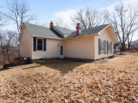 1440 45th St, Moline, IL 61265 photo 7