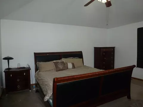 Bedroom - 16212 Trumbull Ave, Markham, IL 60428 photo 1 of 5