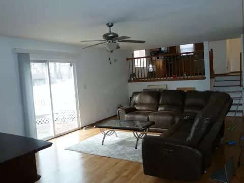 Living - 16212 Trumbull Ave, Markham, IL 60428 photo 5 of 5