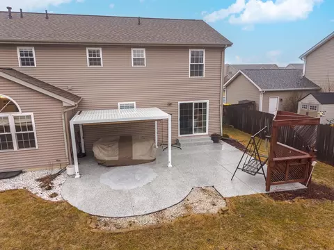 Exterior - 3225 Marimarsh Ln, Normal, IL 61761 photo 3 of 5