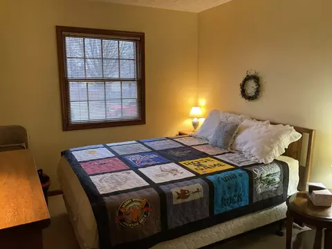 Bedroom - 805 W Spring St, Eldridge, IA 52748 photo 4 of 4
