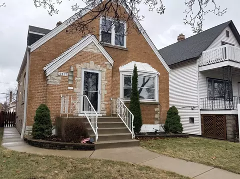 5917 W Roscoe St, Chicago, IL 60634