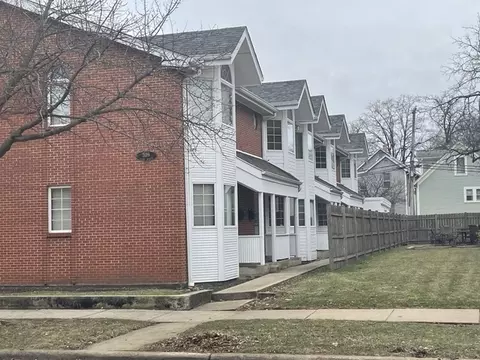 309 Elgin Ave #D, Forest Park, IL 60130