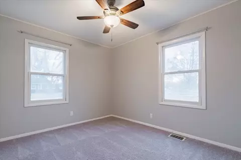 Bedroom - 1108 Hovey Ave, Normal, IL 61761 photo 3 of 6