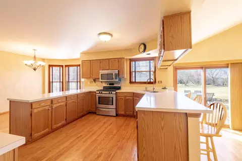 Kitchen - 1489 Polo Ct, Bartlett, IL 60103 photo 1 of 1