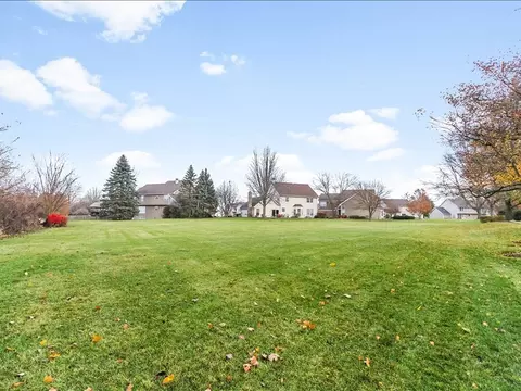 Exterior - 1489 Polo Ct, Bartlett, IL 60103 photo 3 of 7