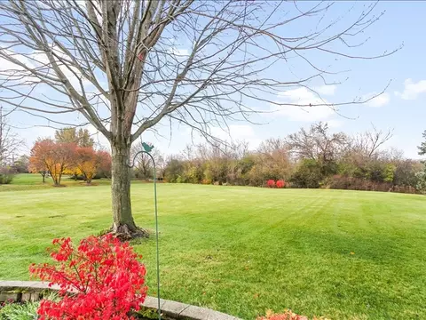 Exterior - 1489 Polo Ct, Bartlett, IL 60103 photo 4 of 7