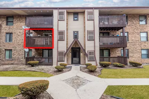 Exterior - 4553 W 56th St #208E, Chicago, IL 60629 photo 2 of 4