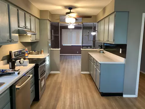 Kitchen - 513 E Main St, Morrison, IL 61270 photo 2 of 3