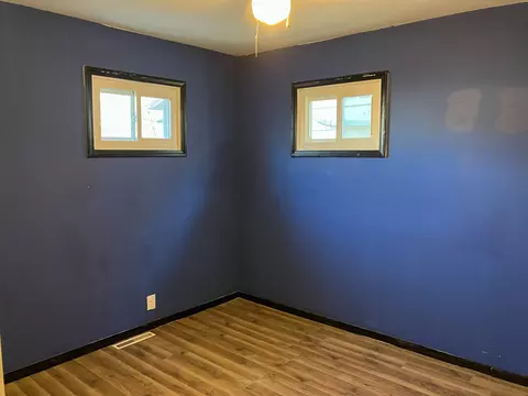 Bedroom - 513 E Main St, Morrison, IL 61270 photo 5 of 10