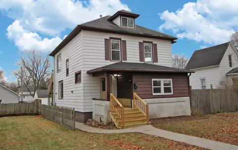 3013 Elim Ave, Zion, IL 60099
