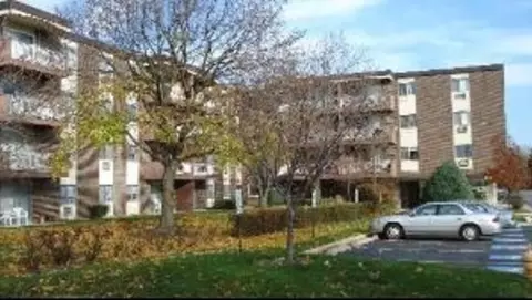 1311 S Finley Rd #312, Lombard, IL 60148