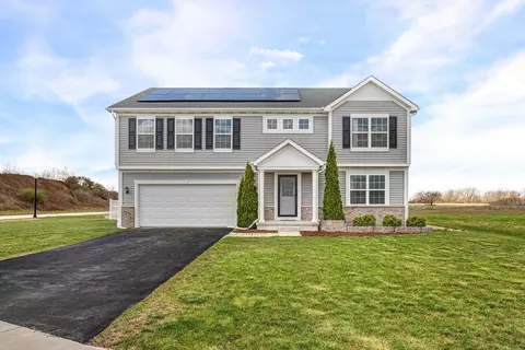 1754 N Bucksport Ln, Beecher, IL 60401