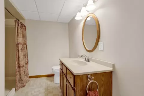 Bath - 6106 Western Ave, Willowbrook, IL 60527 photo 3 of 3