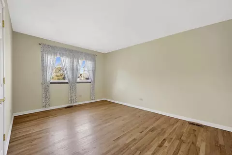 Bedroom - 6106 Western Ave, Willowbrook, IL 60527 photo 3 of 6