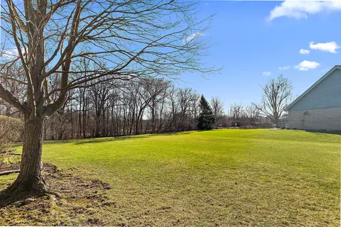 Exterior - 10291 Cambridge Dr, Mokena, IL 60448 photo 6 of 6