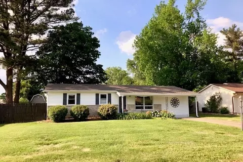 1430 E Grand Ave, Carbondale, IL 62902