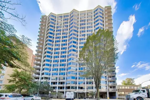555 W Cornelia Ave #1511, Chicago, IL 60657