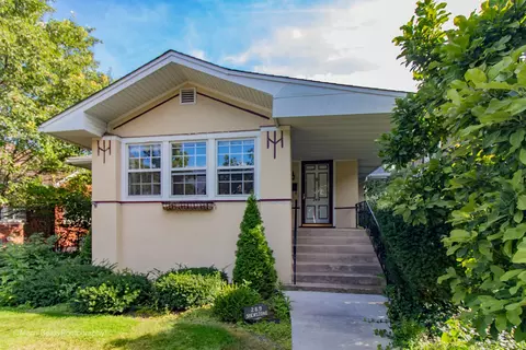 Exterior - 269 Shenstone Rd, Riverside, IL 60546 photo 8 of 8