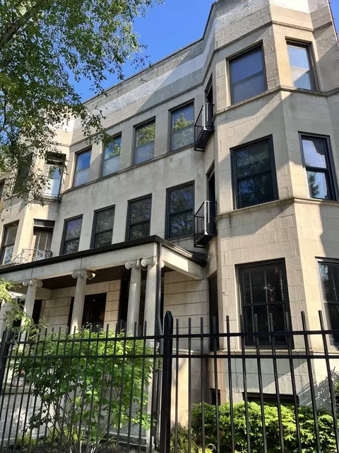 Undisclosed, Chicago, IL 60640